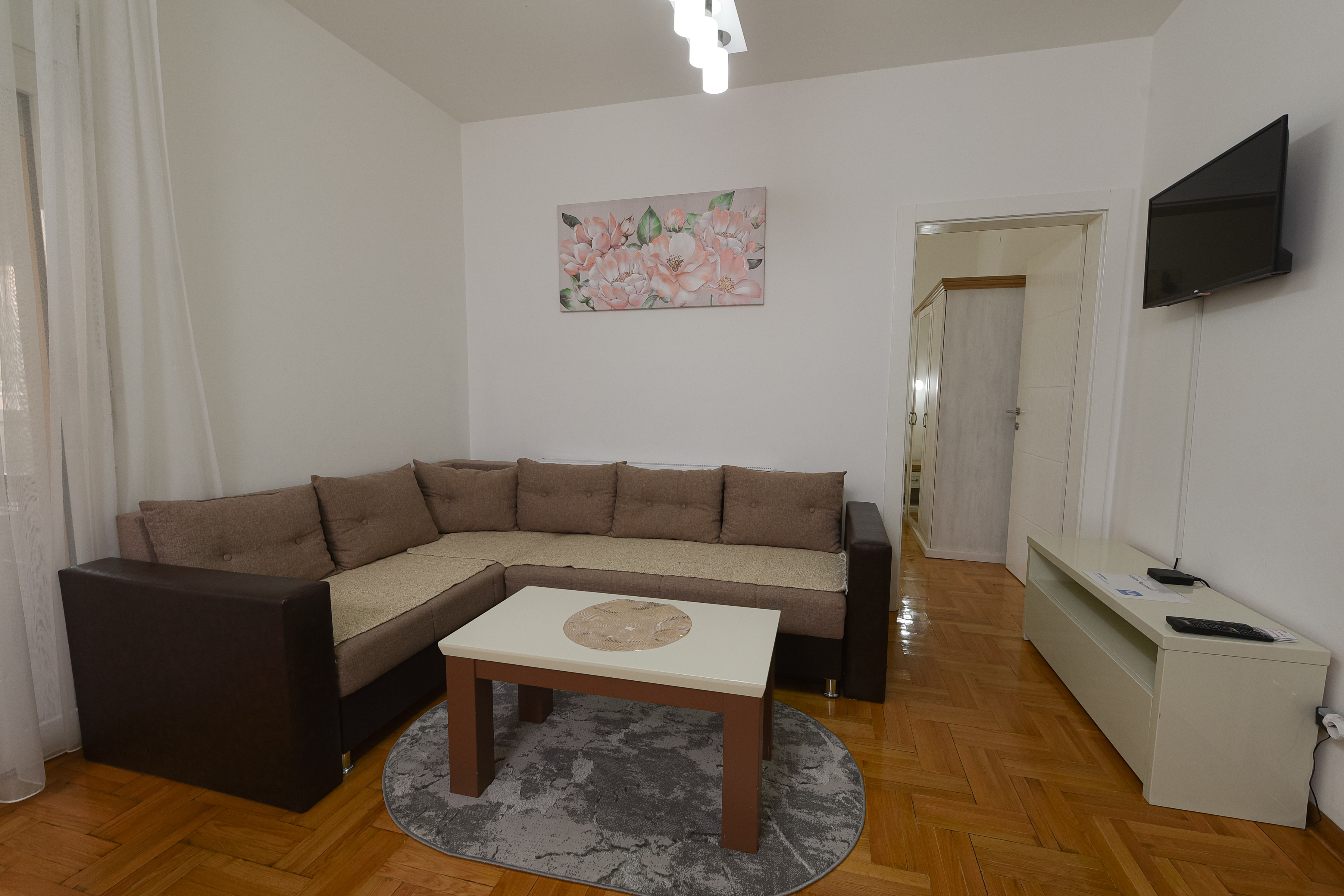 Capitol 2 Apartman — fotografija 4